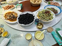 -小红鲸·海鲜餐厅(轸大路店)