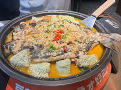 秘制蒜香烤鱼-江河里麻辣烤鱼(奉贤宝龙广场店)