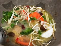 -姚记抚仙湖石锅鱼庄