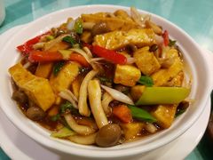 蟹味菇烧豆腐-大顺堂食府(牛街店)