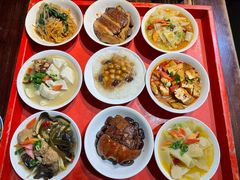 -蓝田九大碗民俗食府(蓝田店)