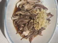 蒜泥白菜拌肚丝-老吉士酒家(天平路店)