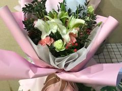 -黄桷树曹家私房菜(江与城店)