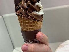 -GODIVA(月星环球港店)