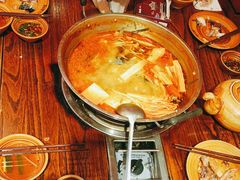 -亮欢寨酸汤鱼(沙冲路店)