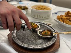 石锅大鲍鱼-品海楼·大连海胆锅贴馆(东港店)