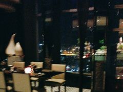 -唐拉雅秀酒店-西锦汇空中BBQ·思创餐厅