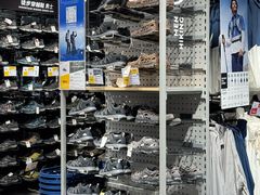 -迪卡侬(环球港店)