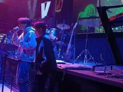 -vimi便利店酒吧