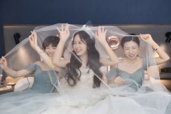-AMOUR·爱沫婚纱礼服·小众设计品牌