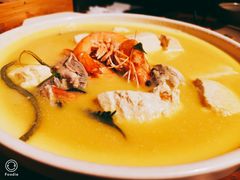 石锅海鲜豆腐汤-必点海鲜·鲅鱼水饺(鞍山西道店)