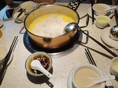 胡椒猪肚鸡-顺德公广东猪肚鸡·煲仔饭(白石洲店)