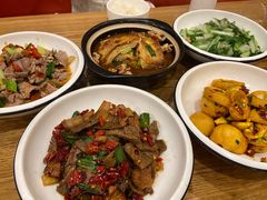 -湘缘道客•湘缘饭店·25年湘菜馆(古墩路店)