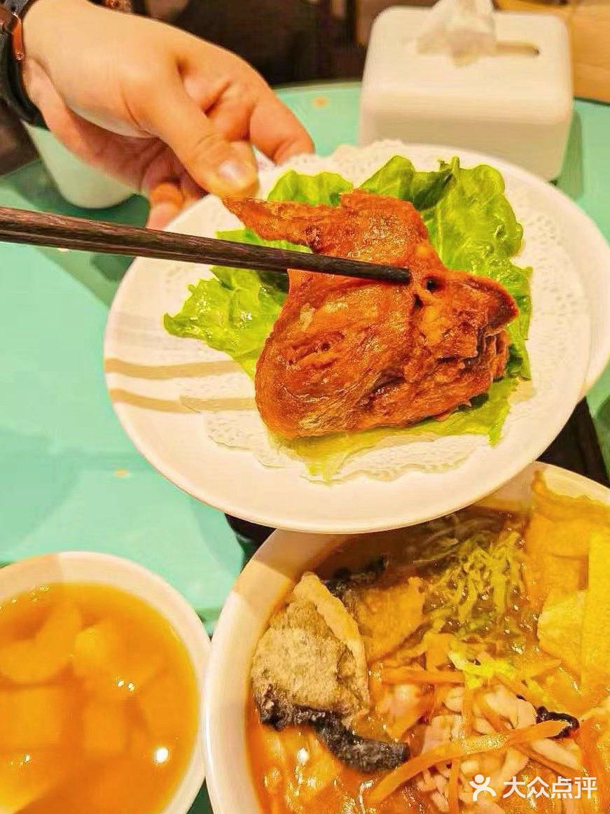 这一碗五指毛桃鲜鸡粉让我秒回广西[点赞]
