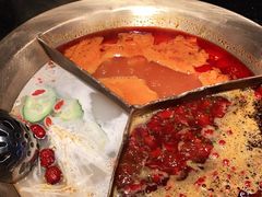 -周师兄大刀腰片火锅(洪崖洞旗舰店)
