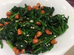 果仁菠菜-高玛纳驴肉火烧(河间总店)