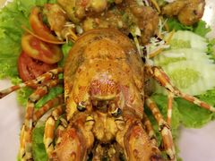 -J Daeng Seafood