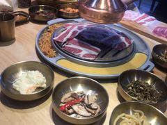 雪花肉-金顺韩式烤肉·网红烤肉店(广利路店)