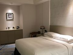 -上海漕河泾万丽酒店