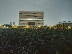 -武汉理工大学（南湖新校区）-图书馆