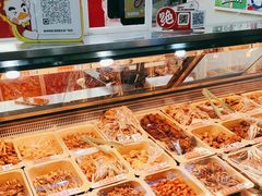 -绝味鸭脖(龙阳路生活广场店)