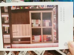 -钟书阁(群光广场店)