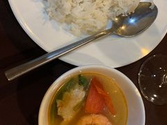 -Neary Khmer Restaurant