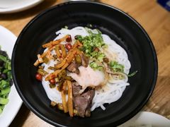 -桂小厨广西菜(青秀万达店)