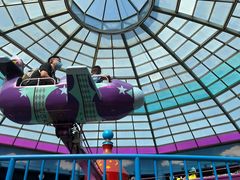 -蓝精灵乐园·世茂精灵之城主题乐园