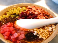 手搓冰粉-雀蓝川菜(奥体广场店)