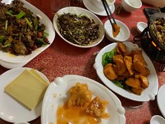 -东北风味思缘食府(对湖路店)