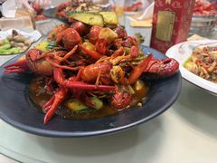 -老鄞江清水龙虾•赵赵家(江北店)