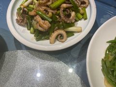 -乔家小院•非遗驴肉•青岛菜(滨河路店)