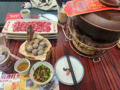 -沙胆彪炭炉牛杂煲(成都玉林店)