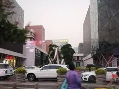 -荔秀服饰文化街区