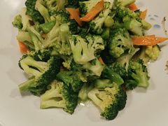 -昆山裕元花园酒店·温莎西餐厅