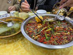 -乡土特色.冷锅鱼.牦牛肉汤锅