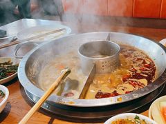-佬土鹅肠火锅(解放路店)