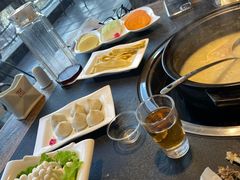 -大匠工房古船木艺术餐厅·猪肚鸡专门店(长白仙岛店)