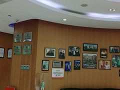 -雅悦齿科(顾村公园店)