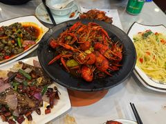 -老鄞江清水龙虾•赵赵家(江北店)