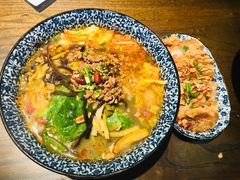 -粉家柳州螺蛳粉(杨宅路店)