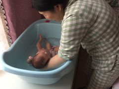 -汇慈安·高端自营月嫂(武汉月子尊享店)