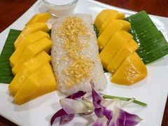 -Dang restaurant (patong phuket)