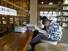 -香洲区图书馆(乐士文化区店)