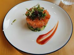三文鱼牛油果塔塔-WOKKA by艮上(中海环宇荟店)