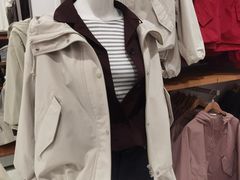 -优衣库(广州天河领展广场店)