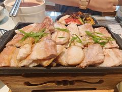 -益百岁牛尾汤(香山路店)