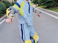 -悦动体能篮球羽毛球网球(三里河店)