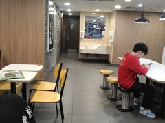 -麦当劳(湛江大厦店)